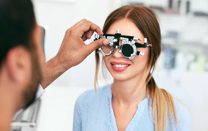 Graduación: Medición precisa de tu graduación necesaria en Santander